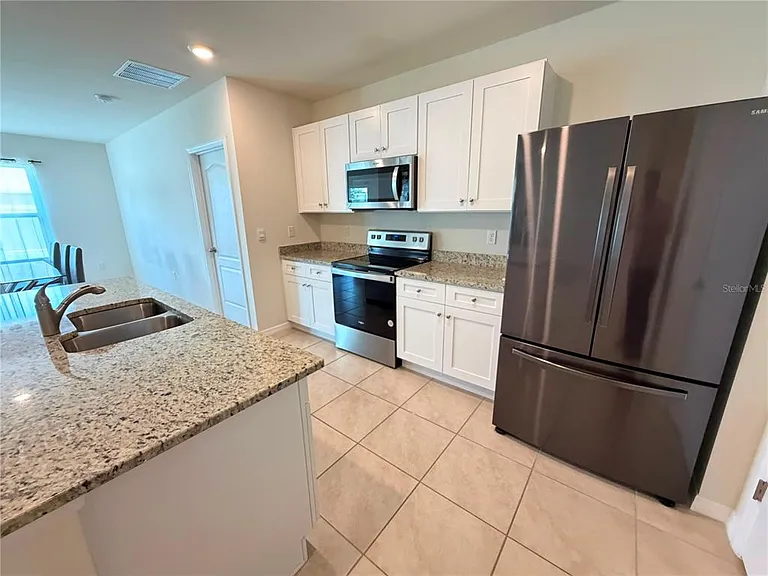 4063 Alissa Ln — Photo 11