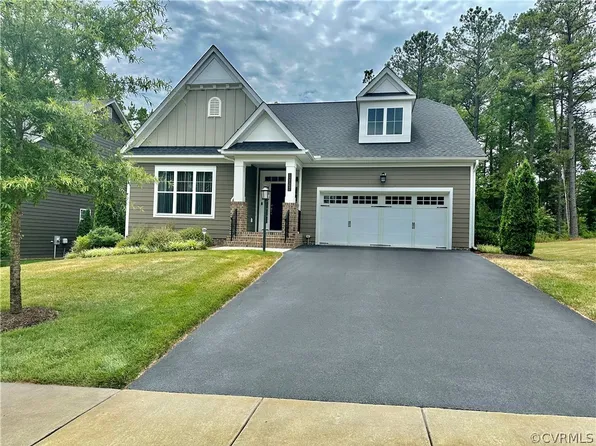12167 Readers Pointe Dr, Manakin Sabot, VA 23103