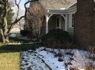 1471 Shire Cir, Palatine, IL 60067