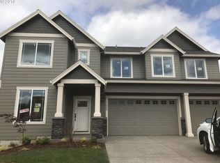 11909 Skellenger Way, Oregon City, OR 97045