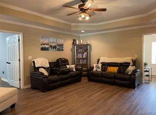 7 Hill Ridge Dr, Wetumpka, AL 36092