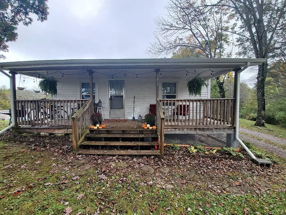6273 Centennial Rd