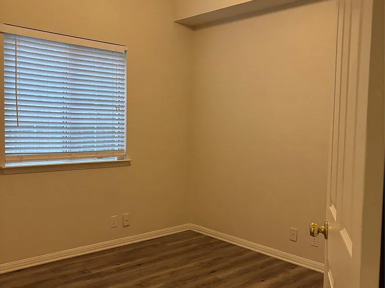 4500 Abelia Dr — Photo 25