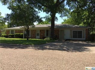 104 Shady Ln, Gatesville, TX 76528