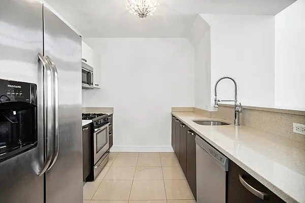 Rented by Compass | media 15