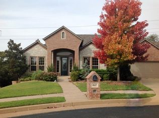 1617 Avondale Cir, Edmond, OK 73013
