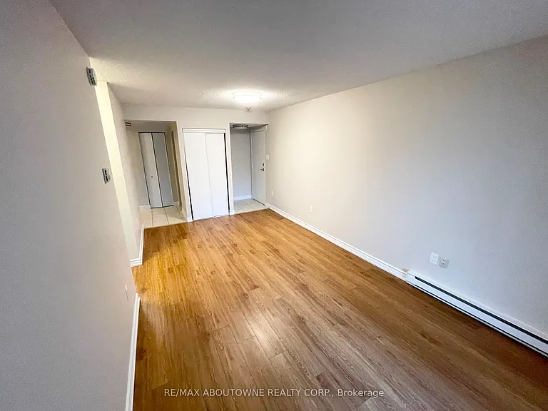 111 Market St #108 — Photo 12
