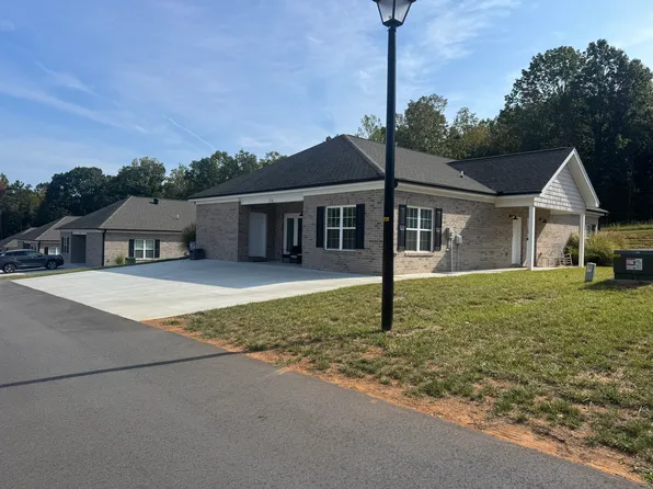 139 Avery Ln #B, Lexington, NC 27292