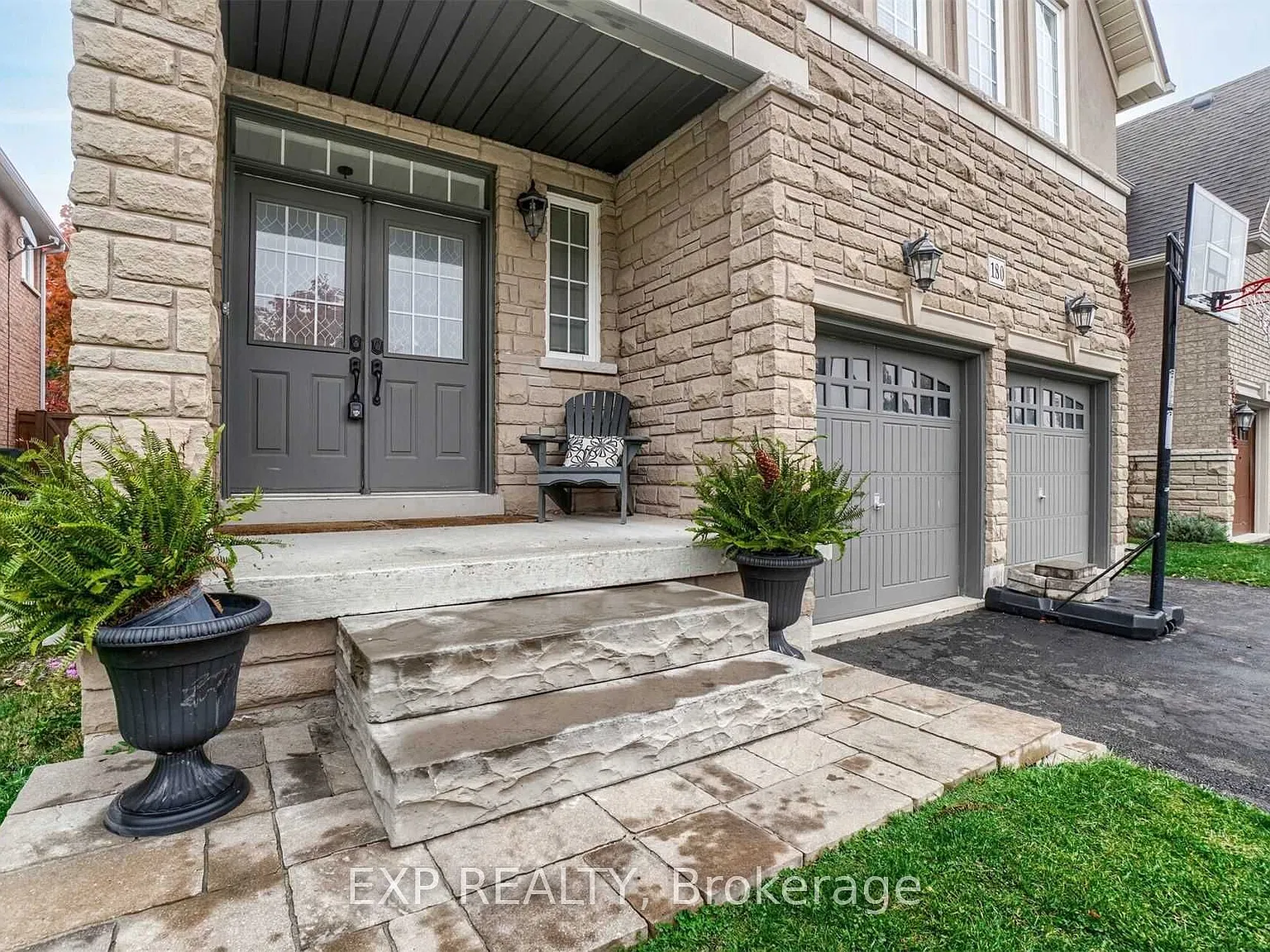 4 bed, $4,950 — Photo 3