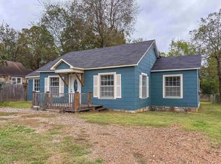 1520 N Central Ave, Batesville, AR 72501