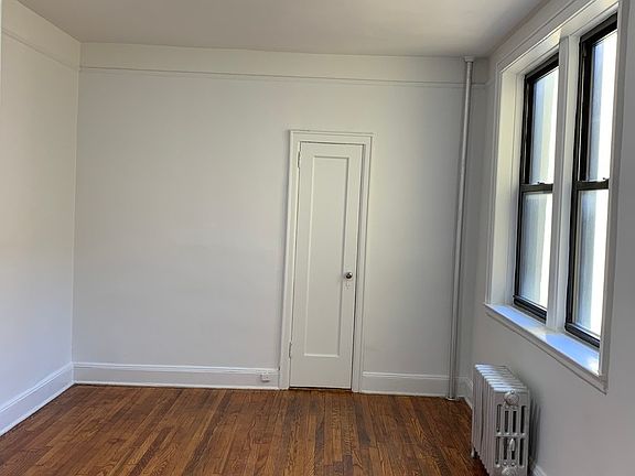 3rd image of 32-40 46th St #2D
