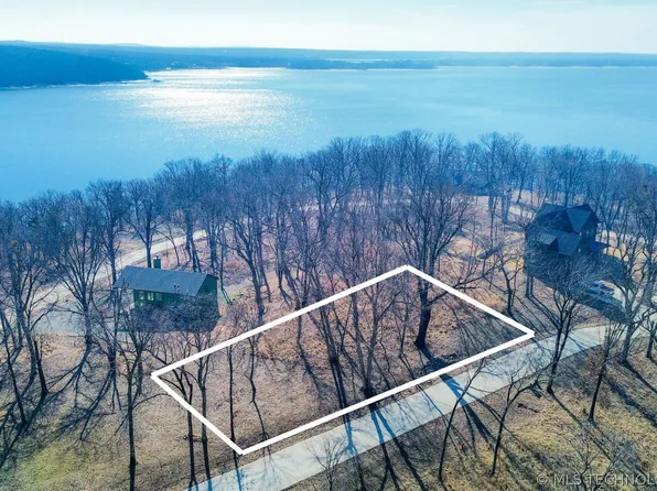 112 Patriot Point, Eufaula, OK 74432