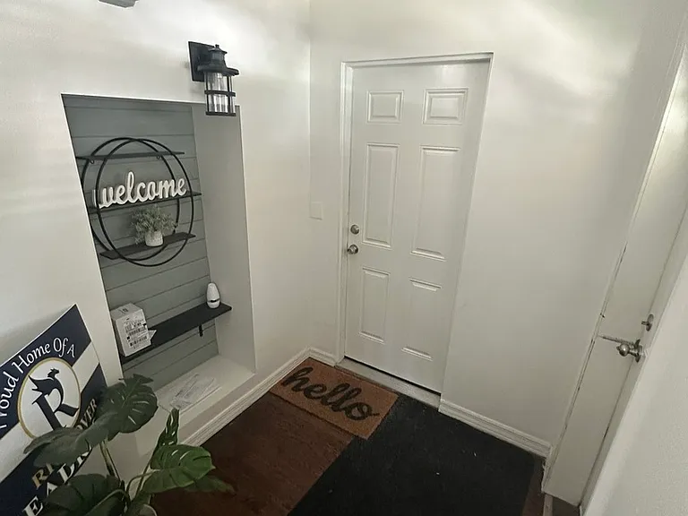 5110 W Byron St #1 — Photo 11