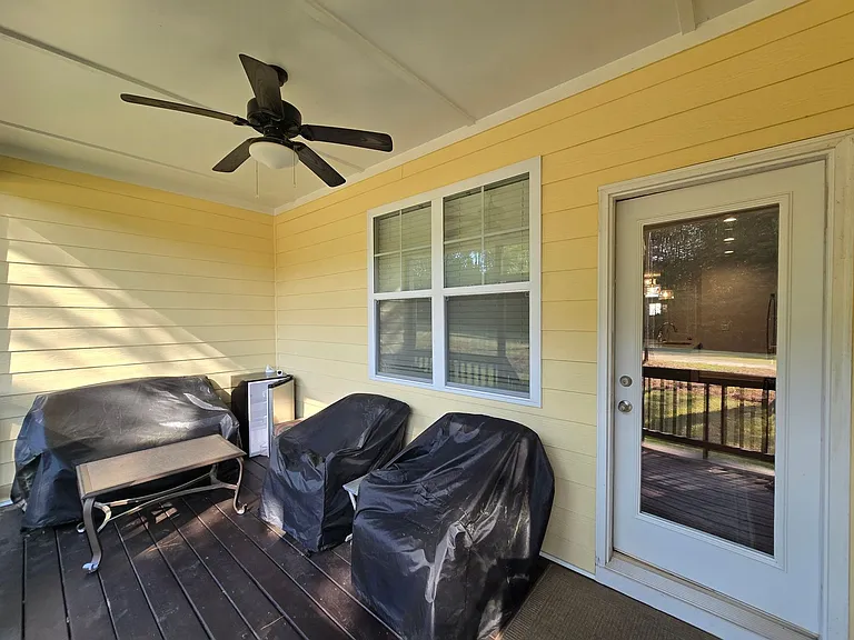 74 Hawk Ridge Dr — Photo 17