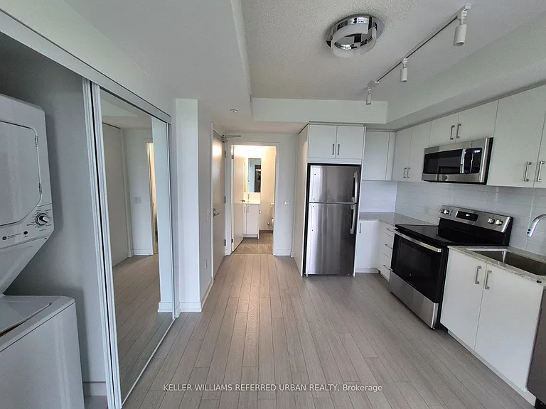 4010 Eglinton Ave W #1014 — Photo 9