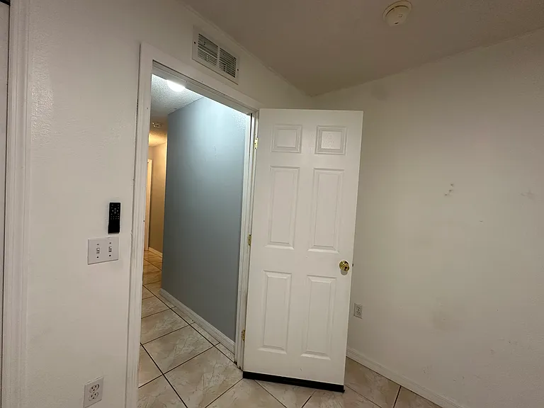 53 Sawfish Ct — Photo 3