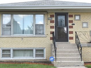 8041 Meade Ave, Burbank, IL 60459