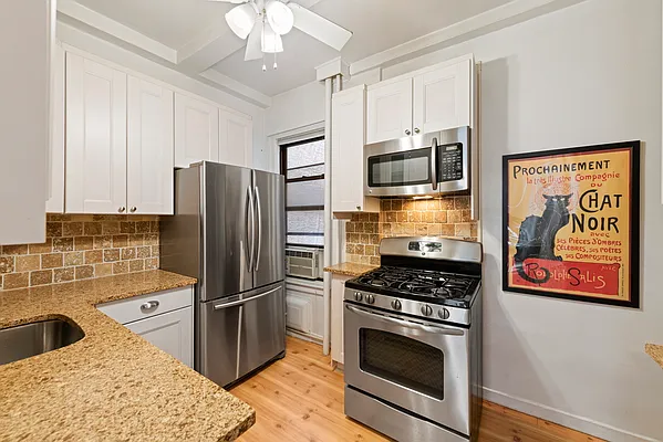 Sold by Compass | media 6