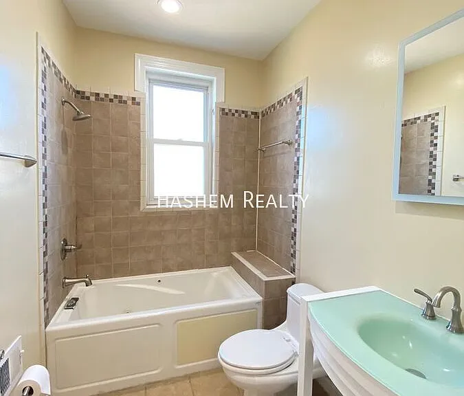 615 Lamont St NW — Photo 18