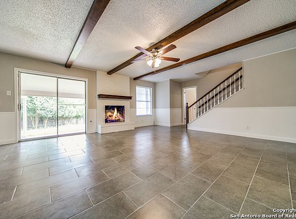 2nd image of 1906 Oak Mountain St
