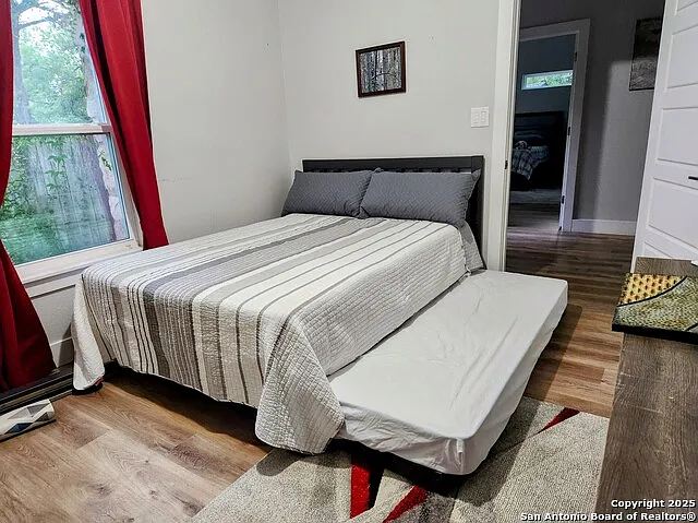 9810 Park Dr — Photo 36