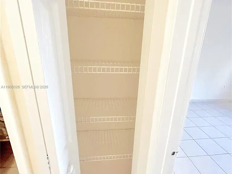 5712 W 25th Ct #5712 — Photo 17