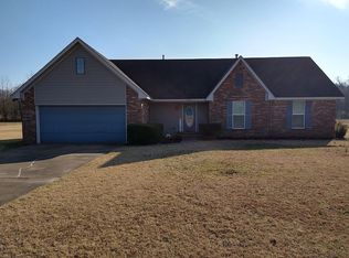 2515 Garnet Rd, Millington, TN 38053