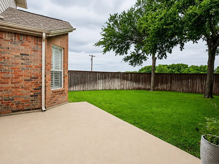 4453 Red Barn Dr — Photo 38