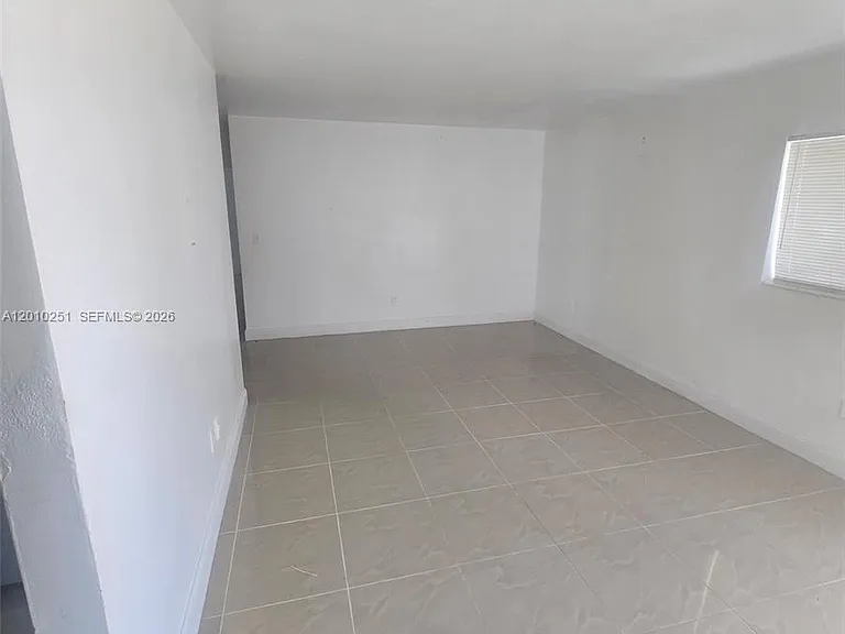 1149 NW 76th St #1149 — Photo 3