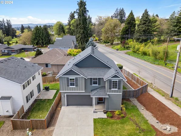 59711 Sapphire Ct, Saint Helens, OR 97051