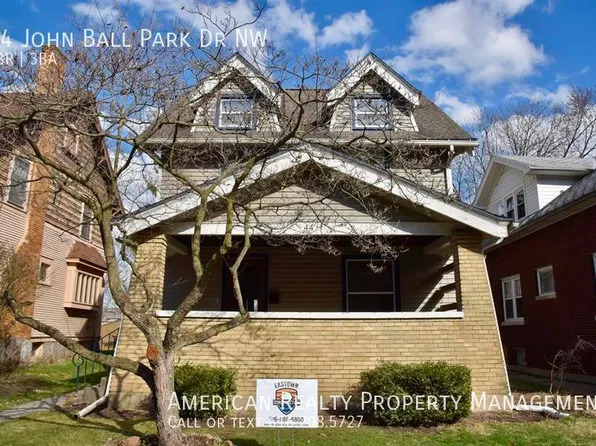 44 John Ball Park Dr NW, Grand Rapids, MI 49504
