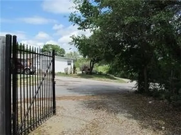 7032 Lotus Trl, Lake Worth, TX 76135