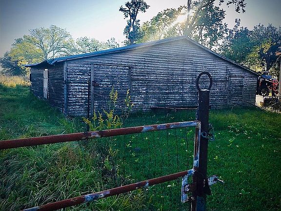 Cypress Barn for your horse 