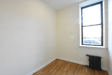 Rented by Clove Realty LLC