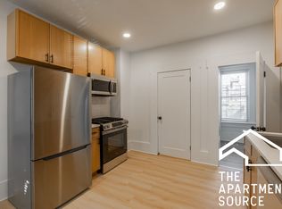 2301 N Leavitt St APT 3, Chicago, IL 60647