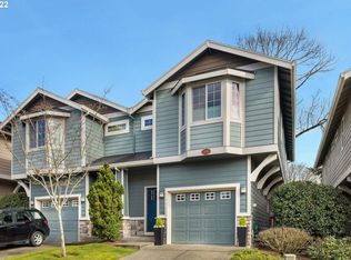 2150 NE Multnomah St, Portland, OR 97232