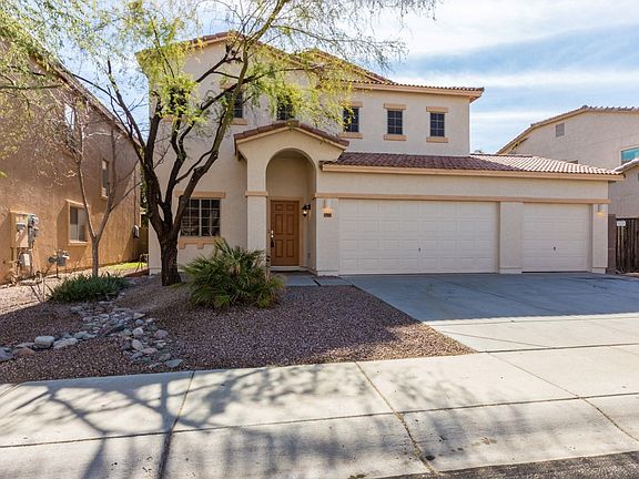2nd image of 17043 W Saguaro Ln
