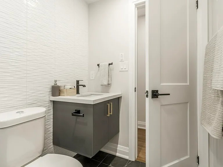 79 Duke St #B3 — Photo 10
