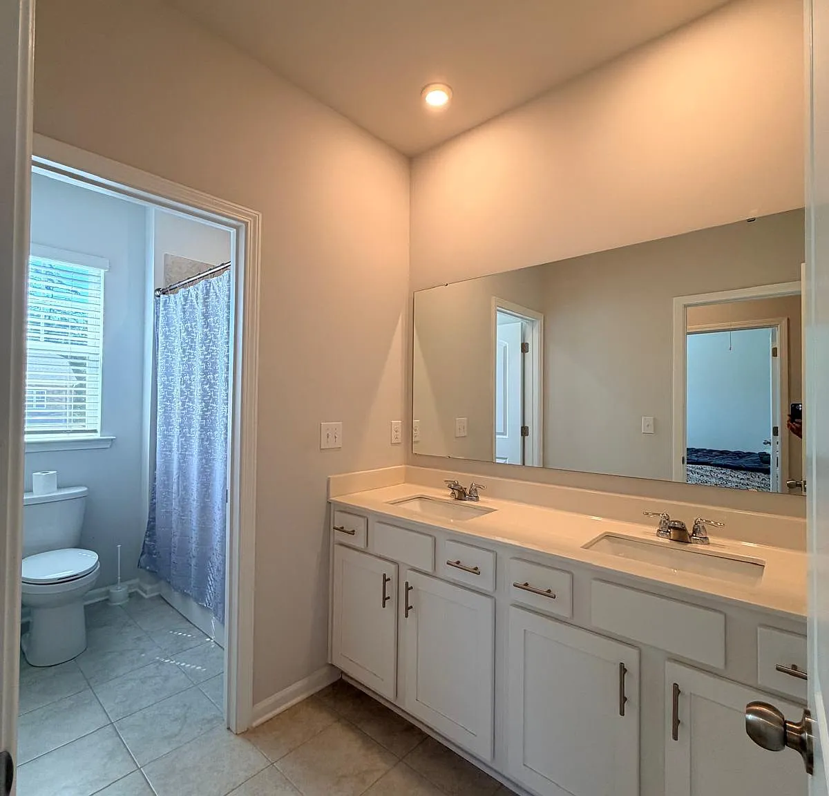 4 bed, 2622 sqft, $2,750 — Photo 4