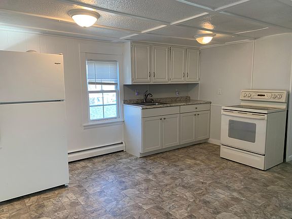 2nd image of 18 Taunton St #B
