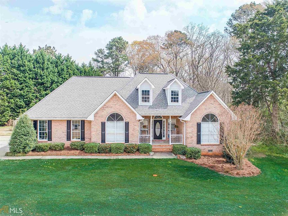 2nd image of 100 Ashley Dr