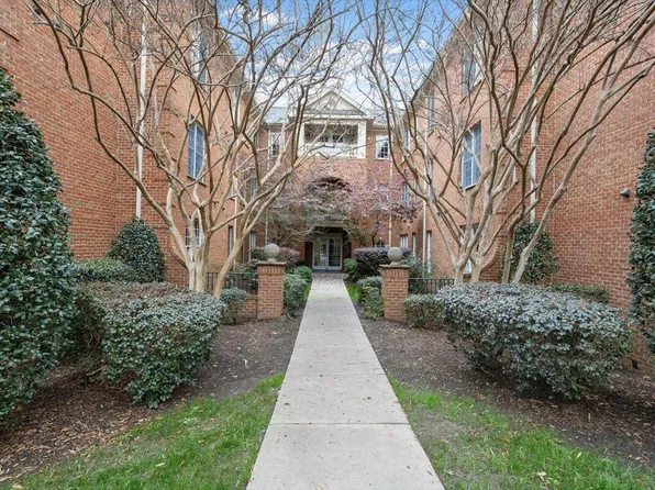 432 W Barbee Chapel Rd Unit 432, Chapel Hill, NC 27517