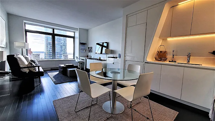 Rented by Rossi Living | media 11