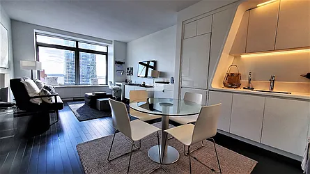 Rented by Rossi Living