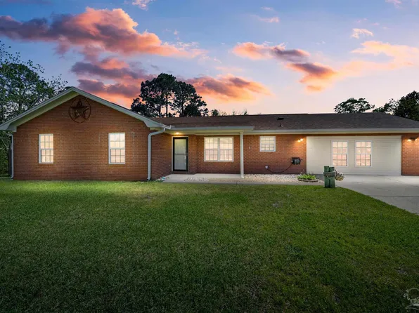 521 Briarwood Dr, Pensacola, FL 32506