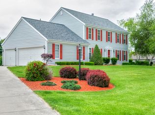 S76W13975 Bluhm Ct, Muskego, WI 53150