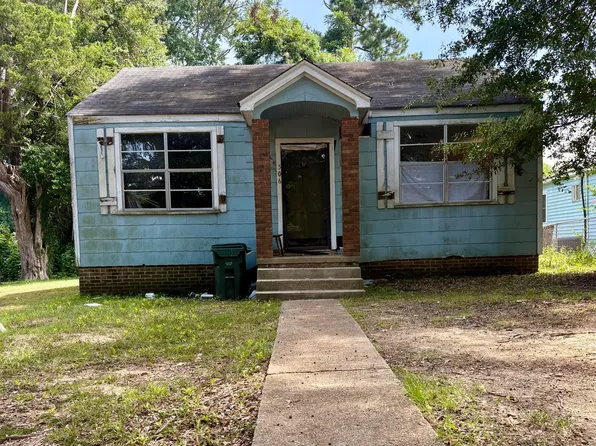 506 E 1st St, Natchez, MS 39120