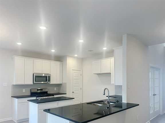 The Georgetown II- Kitchen