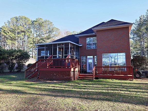 4th image of 76 Riverwind Trl