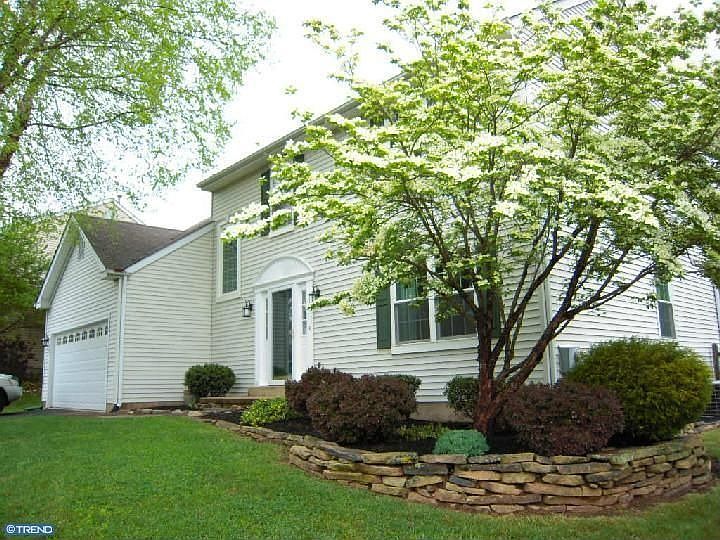 For Sale: 3003 Fairhill Dr, COLLEGEVILLE, PA 19426